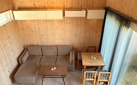 Neptuni Bed And Kitchen